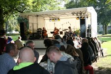 MANIfique performen vor einem begeisterten Publikum
